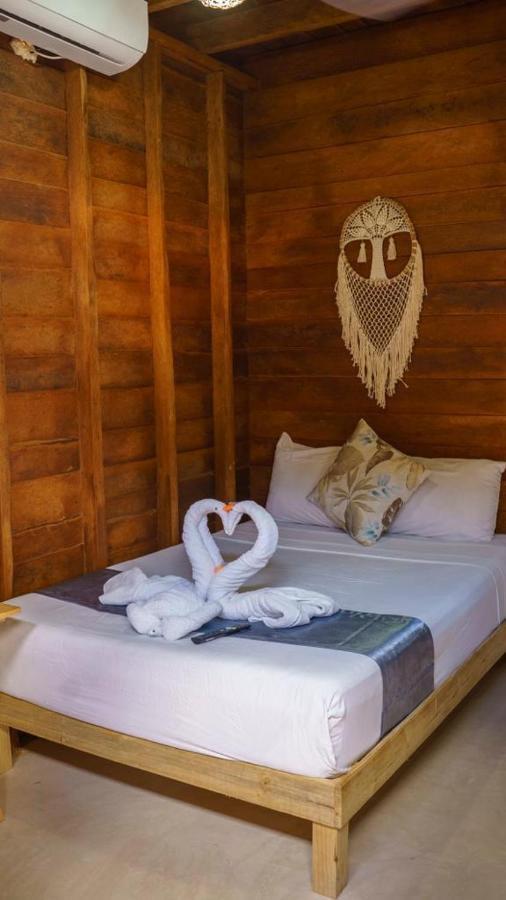 Cabanas Chac Mool Downtown Isola Holbox Esterno foto